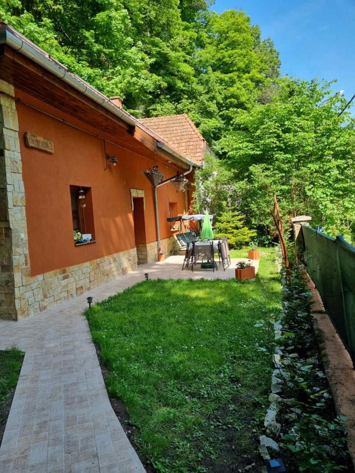 Tuendererdo Vila Miskolc Exterior foto